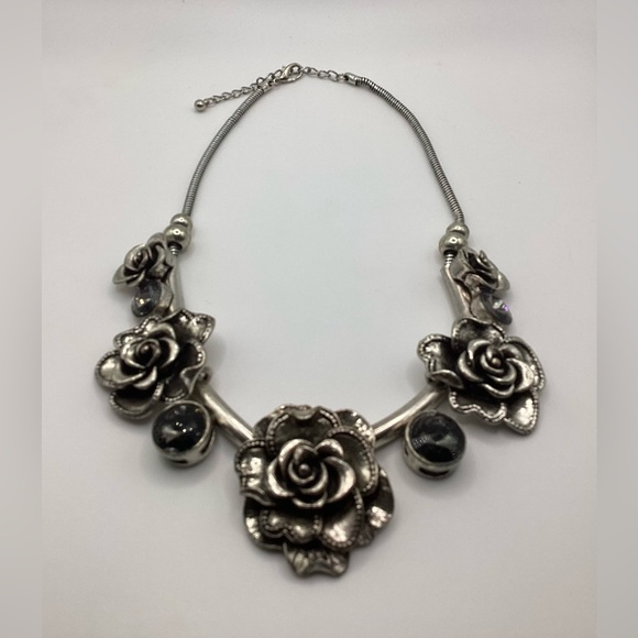 bebe | Accessories | Bebe Necklace | Poshmark
